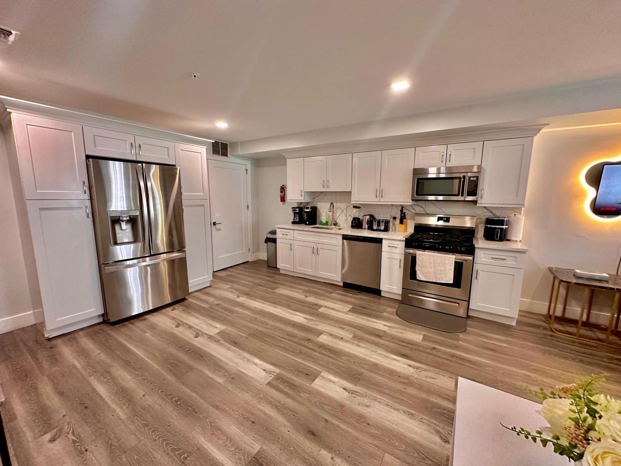 The Modern Suite - 2Br Close To Nyc Paterson Luaran gambar